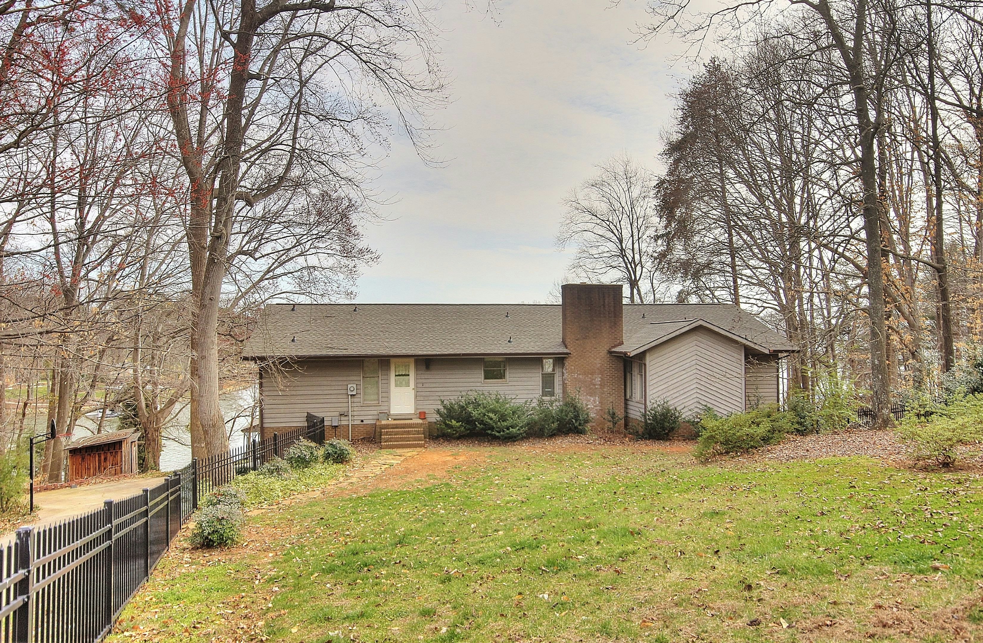 367 Barber Loop, Mooresville, NC 28117, Presented by Lawrie Lawrence