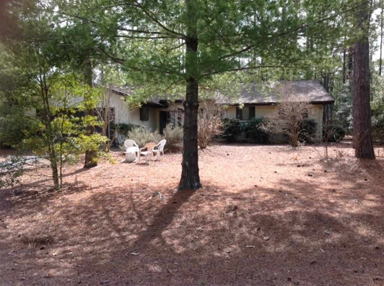 6 Loblolly Ct, Pinehurst, NC 28374, Presented by Connie B Harrison