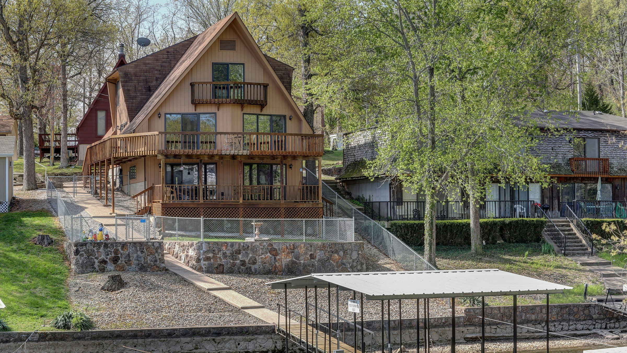 15213 Fleener, Gravois Mills, MO 65037, Presented by Nancy Rogers