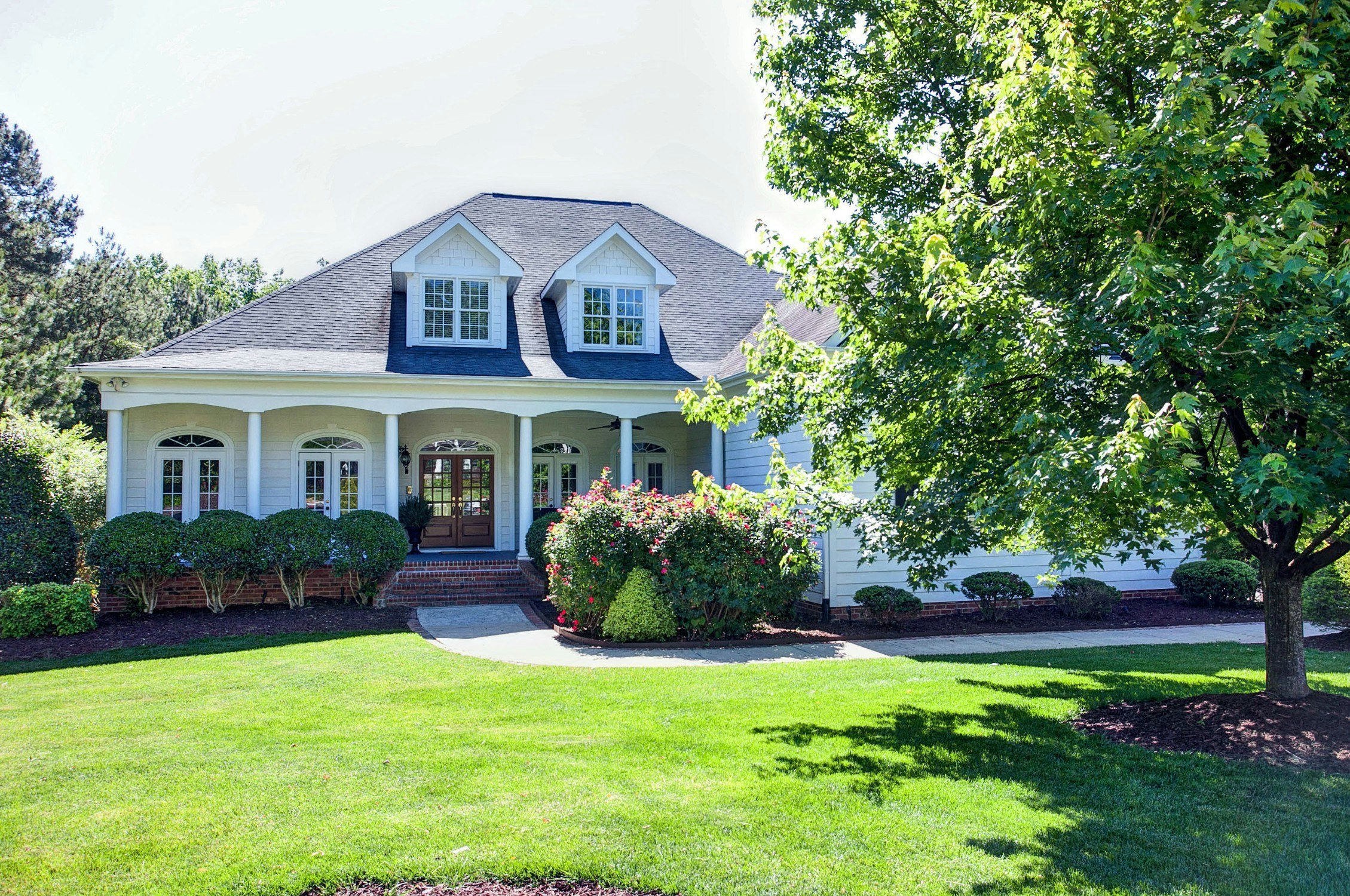 2521 Hunters Meadow Ln, Raleigh, NC 27606, Presented by Betsy Simmons