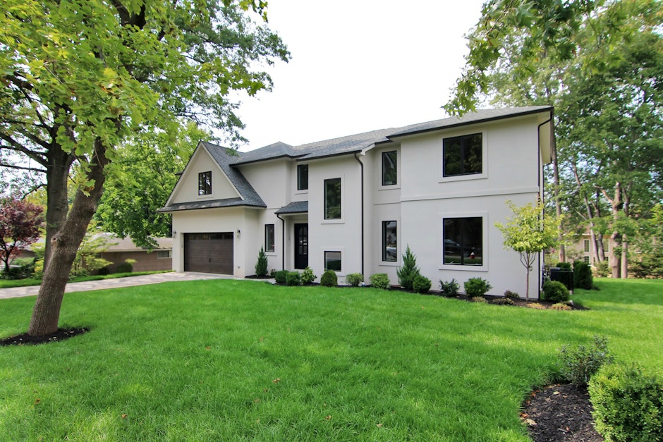 32 Halsey Ln, Closter, NJ 07624, Presented by Ravit Advocat, Christie's International Real