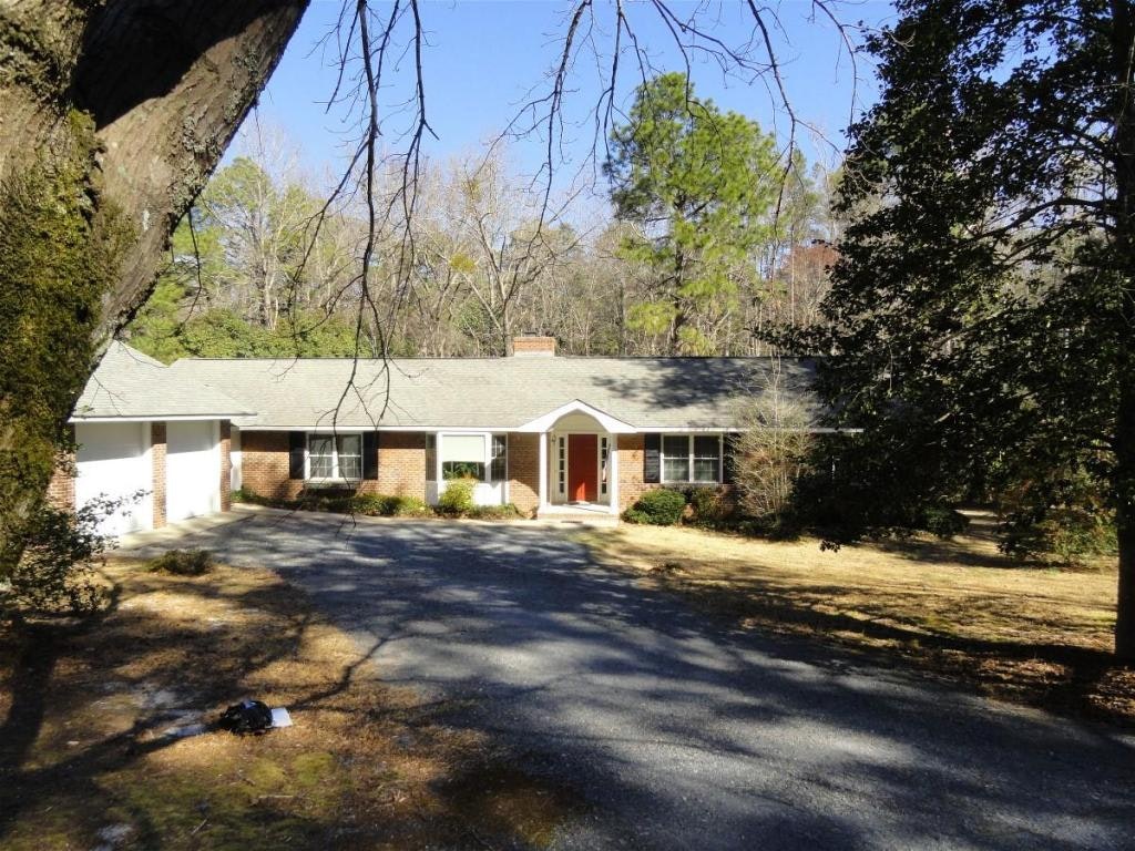 115 Quail Run Run, Pinehurst, NC 28374, Presented by Charlotte F Hagan