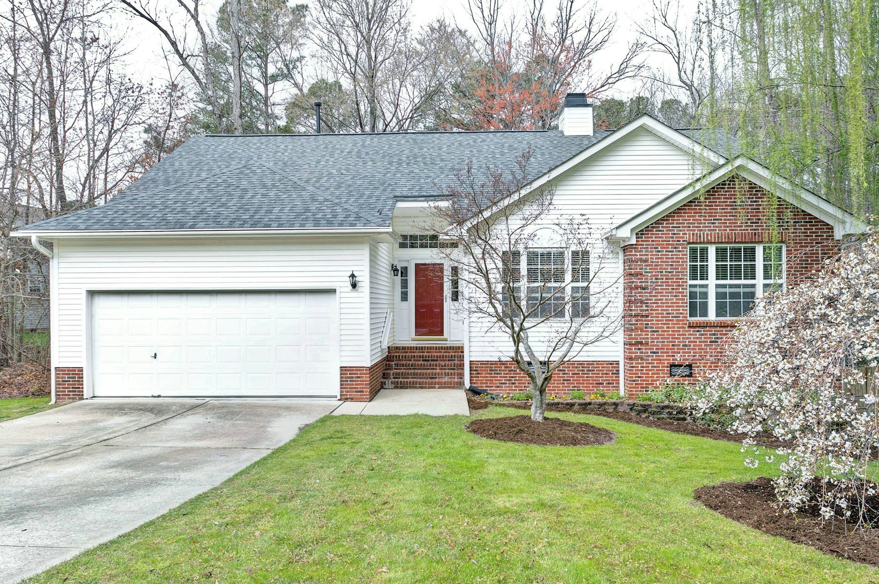 407 Highfield Avenue, Cary, NC 27519, Presented by Betsy Simmons