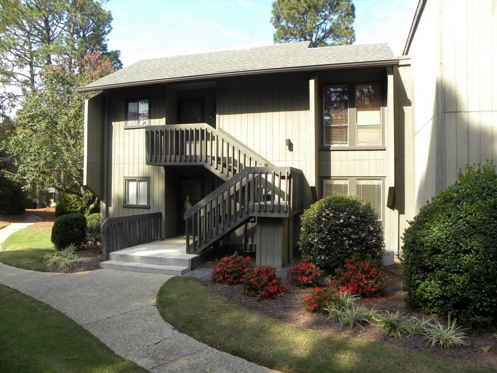 1175 St Andrews Drive, Pinehurst, NC 28374, Presented by Pete Garner