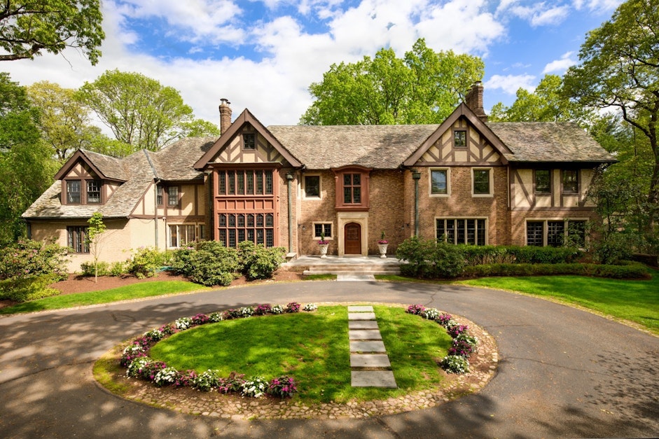 200 Hobart Avenue, Summit, NJ 07901, Presented by Sue Adler, Keller