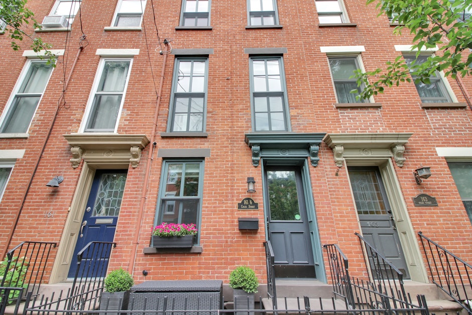 161.5 Coles Street, Jersey City, NJ 07302, Presented by Thomas