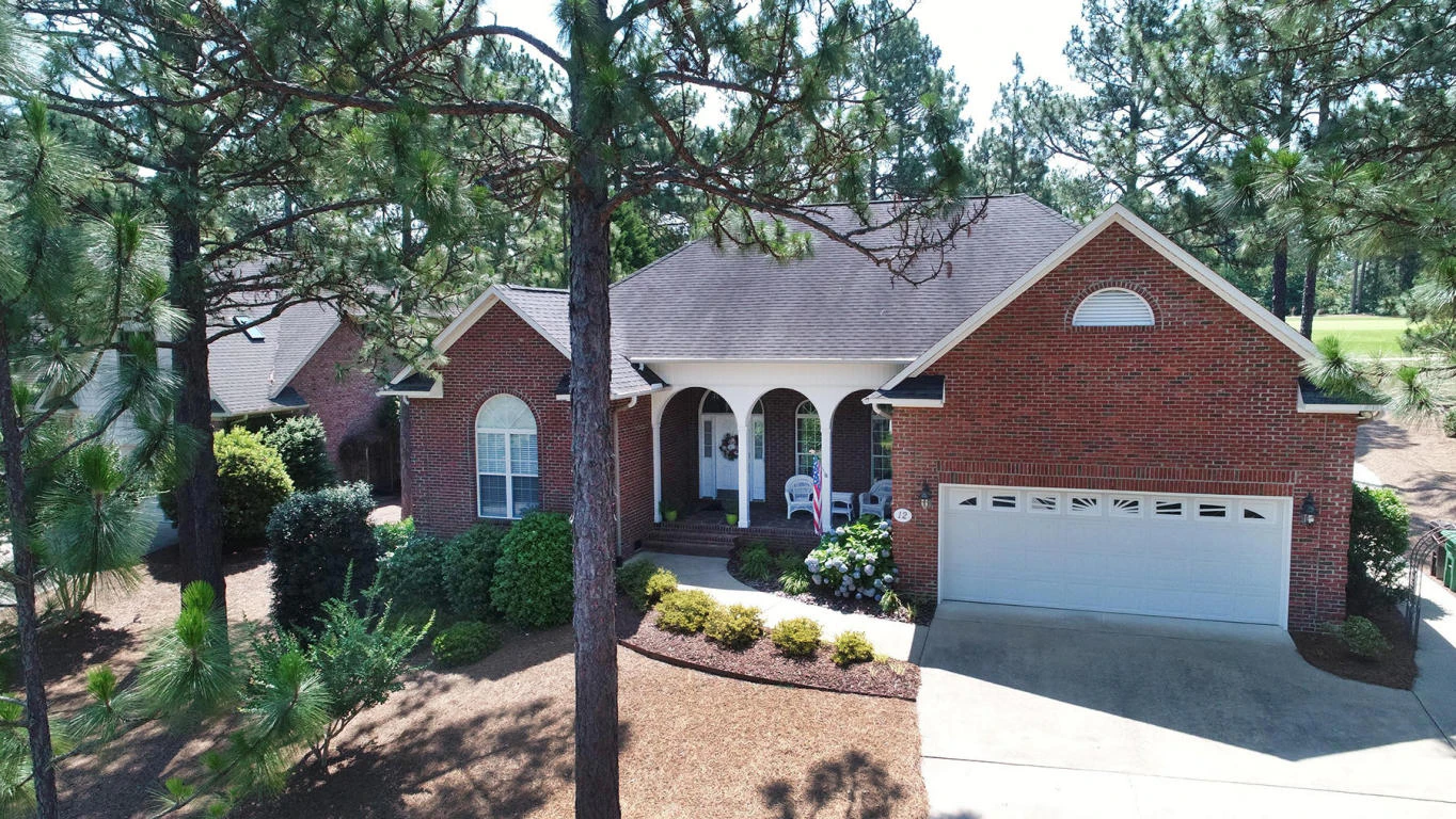 12 Peachtree Lane, Pinehurst, NC 28374, Presented by Shannon A Stites