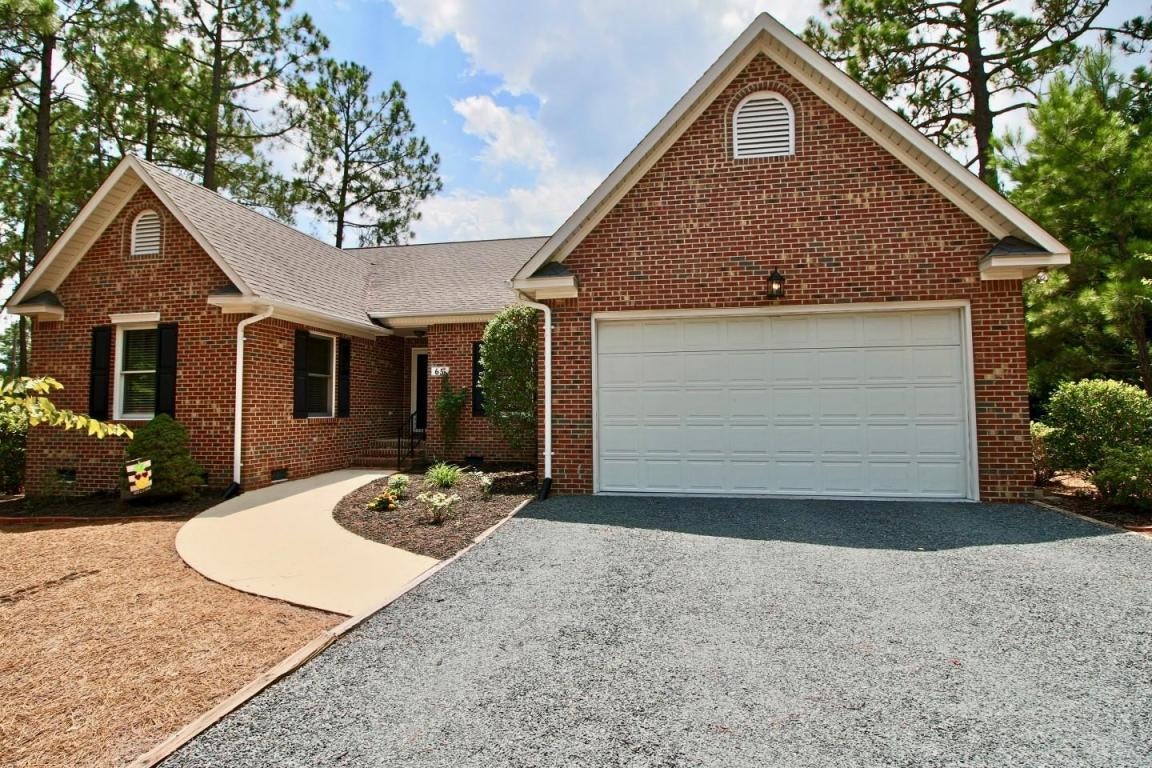 65 Forest Lane, Pinehurst, NC 28374, Presented by Debby L Currier