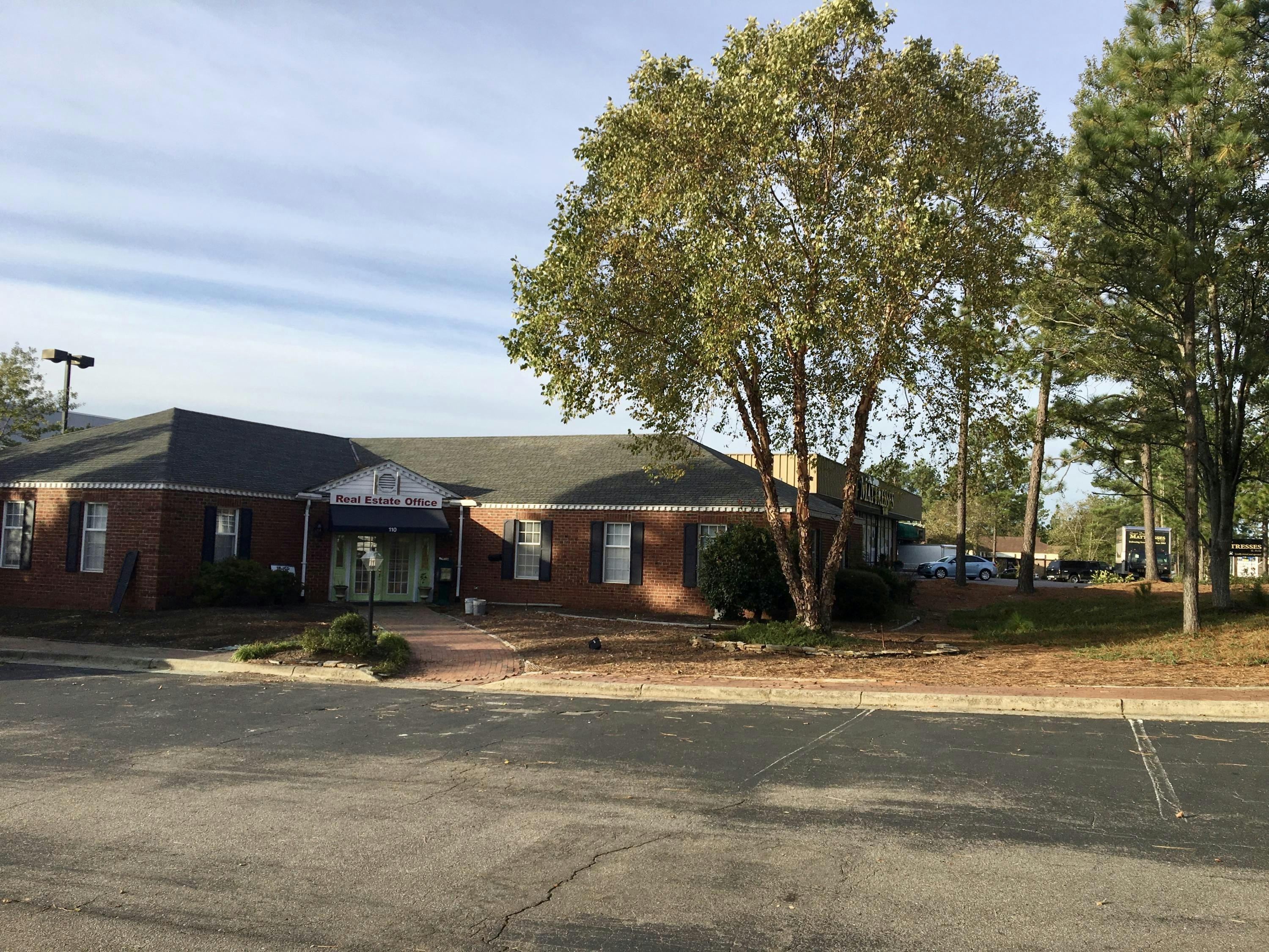 Pilot News Southern Pines Nc - 1q85xgb