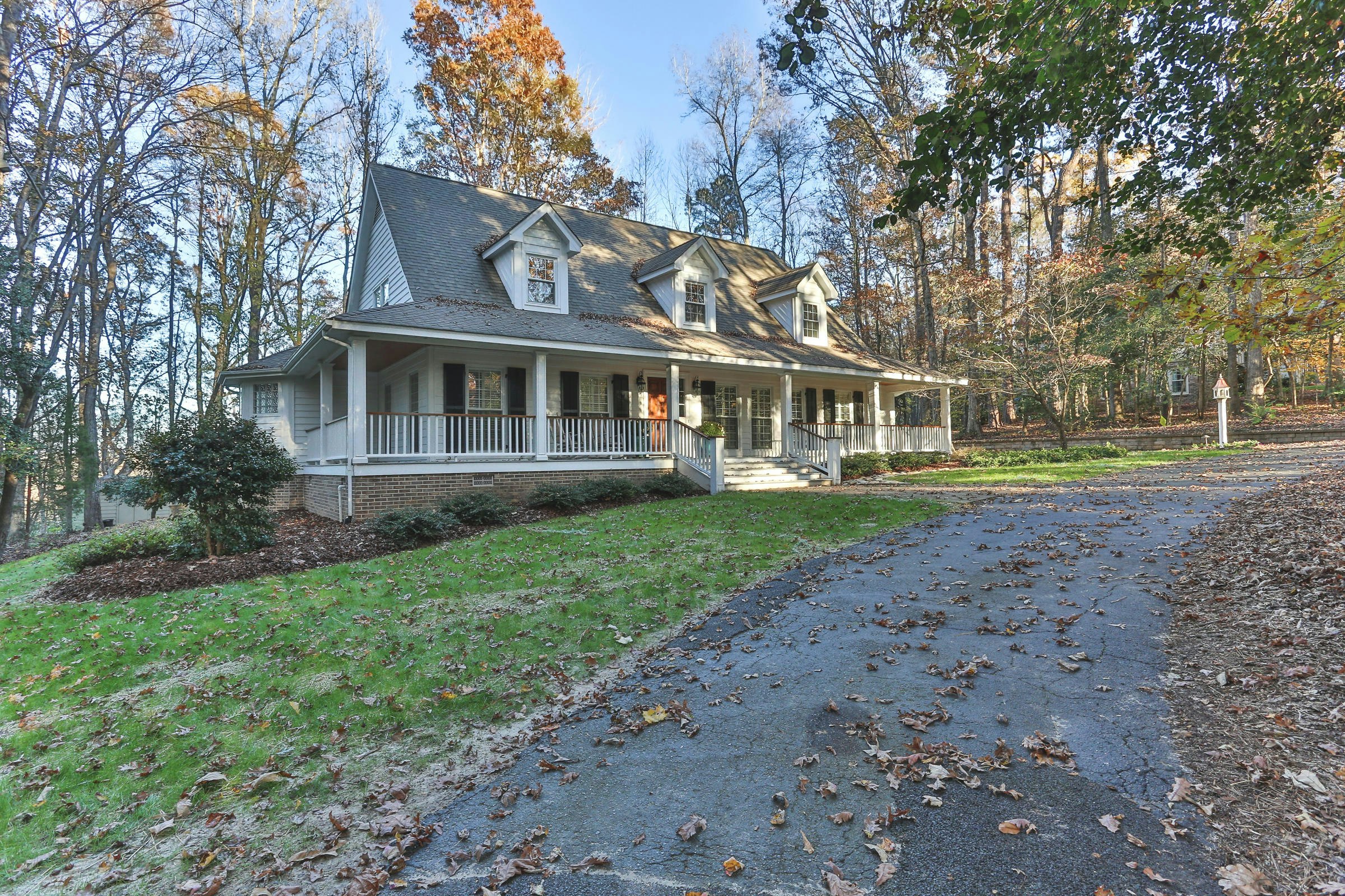 832 Williamsburg Drive , Rockingham, NC 28379, Presented by Caroline