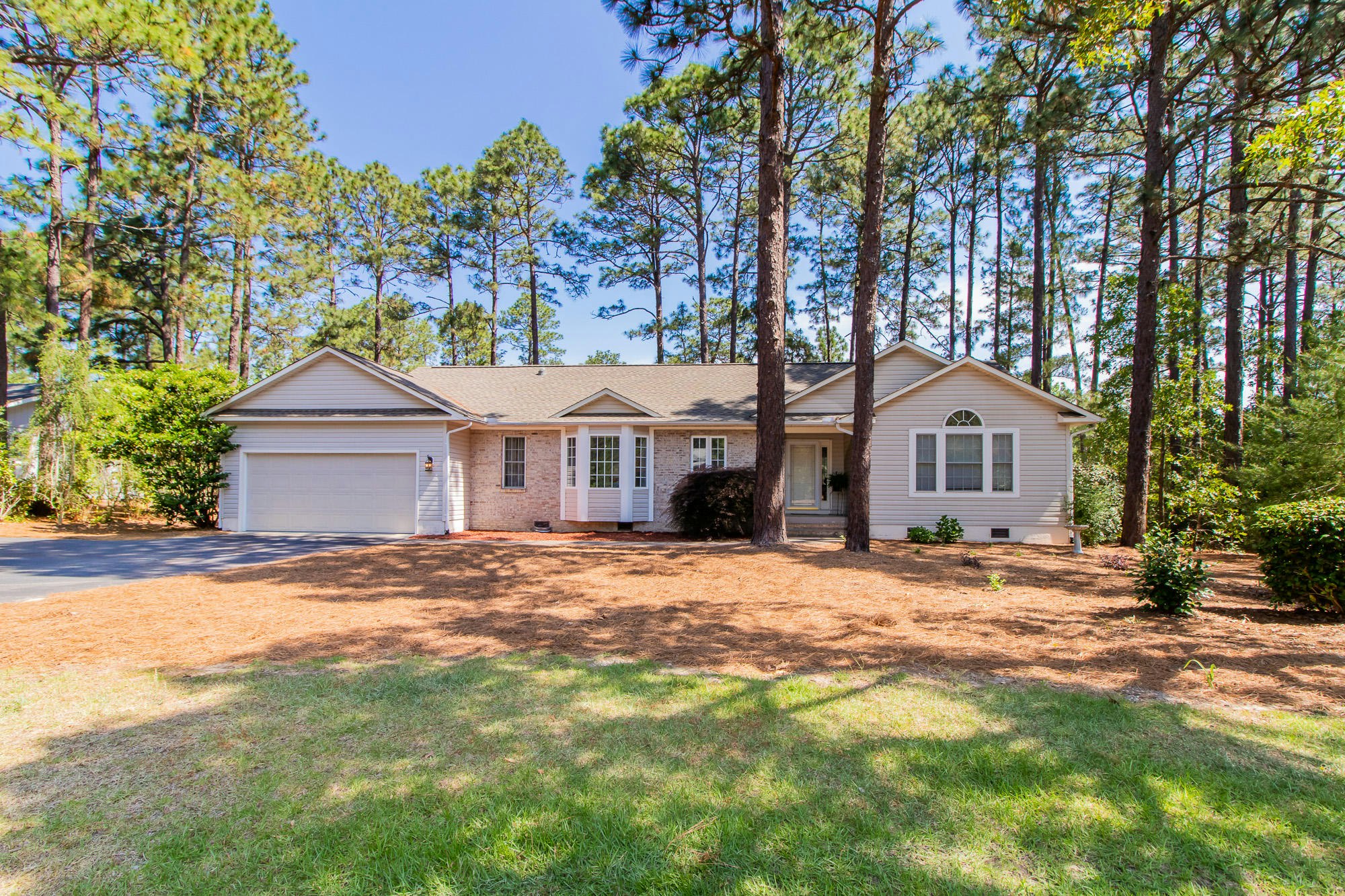 17 Monmouth Court, Pinehurst, NC 28374, Presented by Kellie Adams, EPP