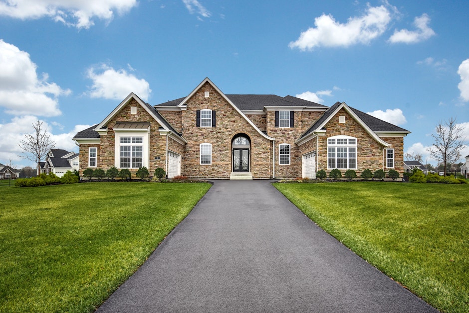 1 Cumberland Circle, Ivyland, PA 18974, Presented by Joseph Bograd, Re