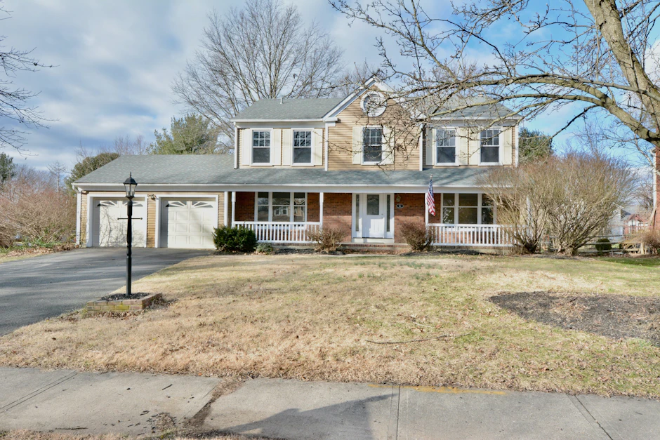 6 Bradford Lane, Princeton Meadows, NJ 08536, Presented by Donna M