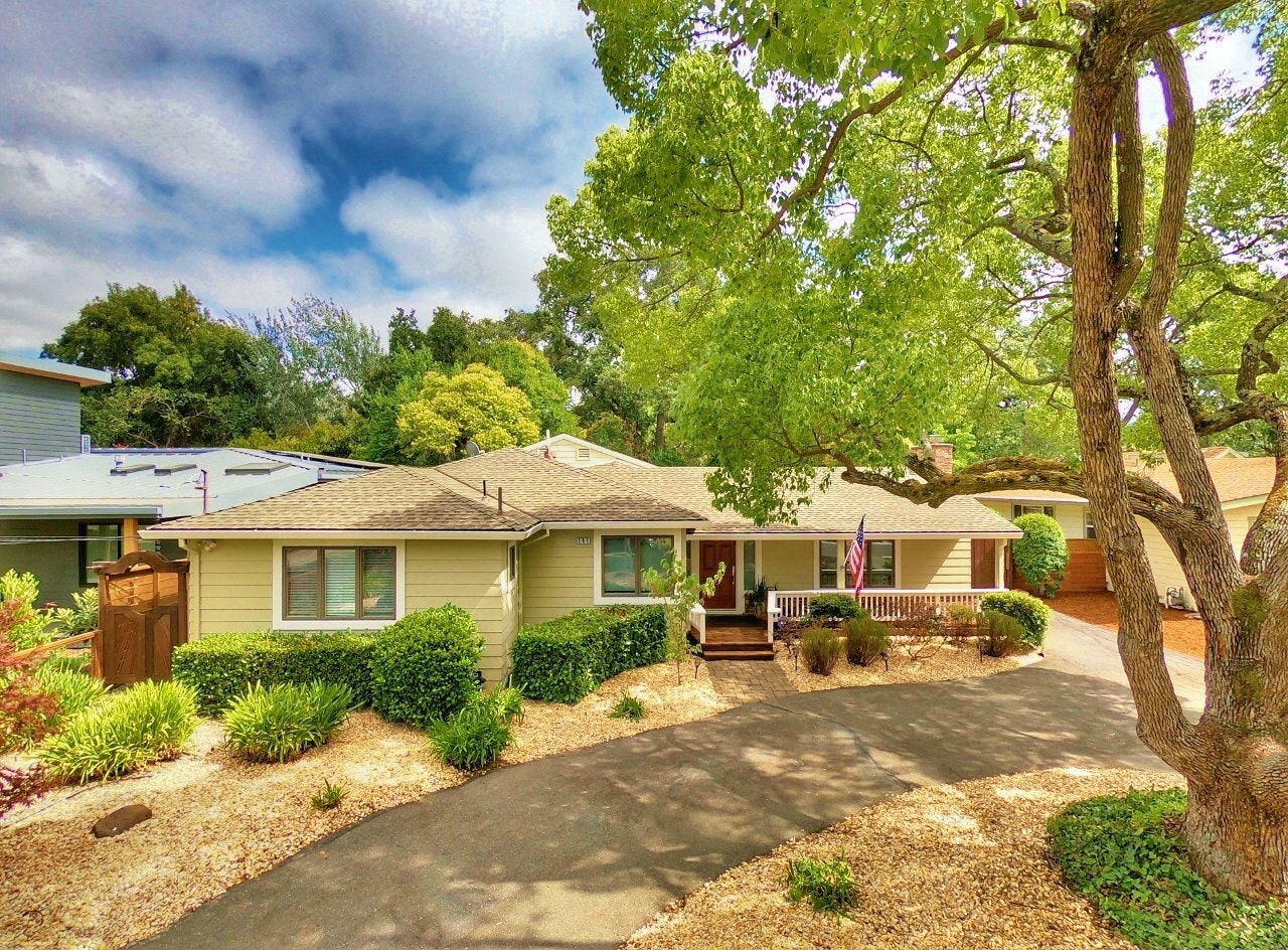 141 Camelia Lane, Walnut Creek, CA 94595, Presented by JAMES COLLINS