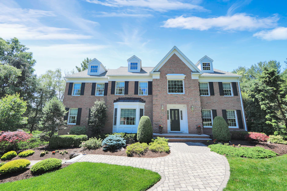 43 Merrill Drive, Mahwah, NJ 07430, Presented by Christies Reserve