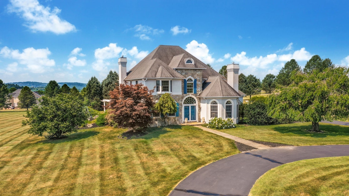 4088 Providence Court, Schnecksville, PA 18078, Presented by Carol C