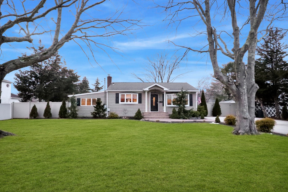 358 Bernice Drive, Bayport, NY 11705, Presented by Virginia Cunningham