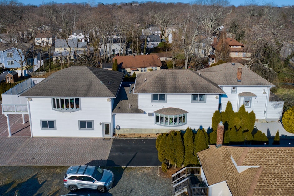 85 West Northfield Road, Livingston, NJ 07039, Presented by Sue Adler