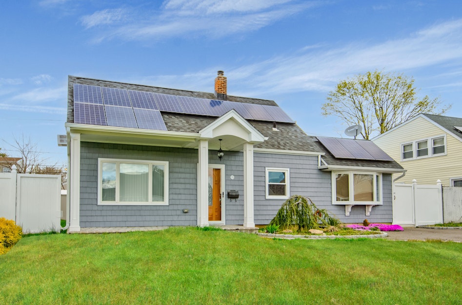 33 Rolling Lane, Levittown, NY 11756, Presented by The Singh's Team