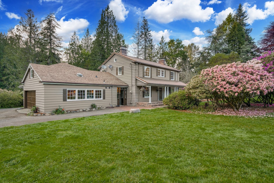 12653 Avondale Road Northeast, Redmond, WA 98052, Presented by Jill