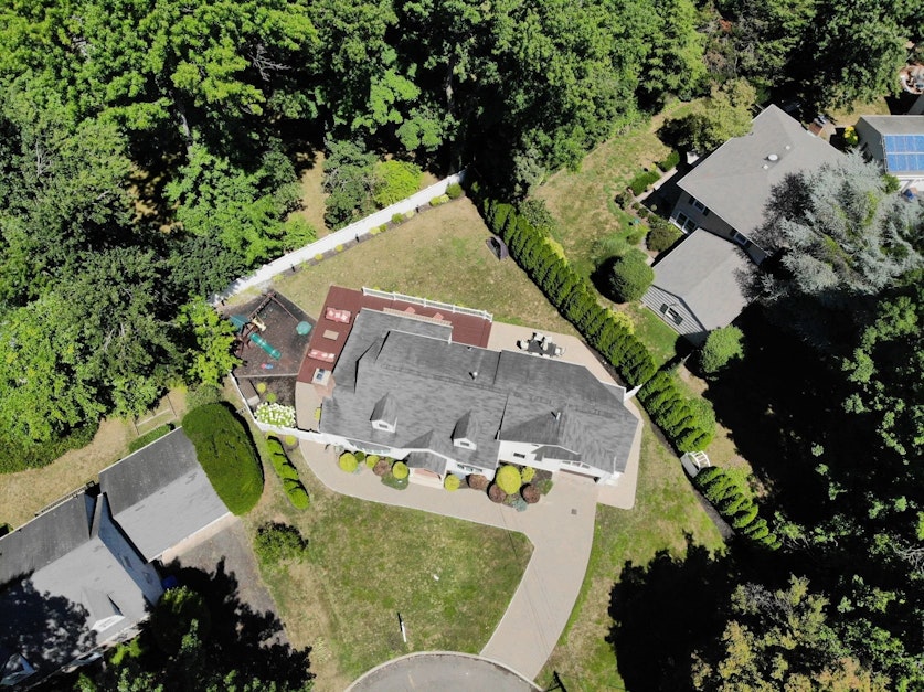 17 Bennington Court Tenafly NJ 07670 Presented By Anat Eisenberg 17-bennington-court-tenafly-nj-07670-presented-by-anat-eisenberg