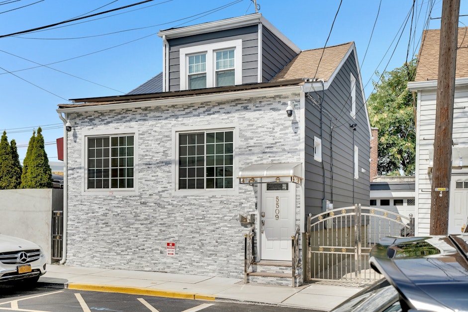 5509 Jefferson Street, West New York, NJ 07093, Presented by Linda Rowe