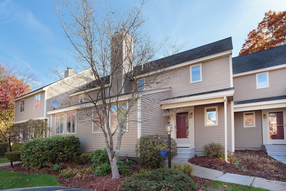 43 Brickett Hill Circle, Haverhill, MA 01830, Presented by Rone