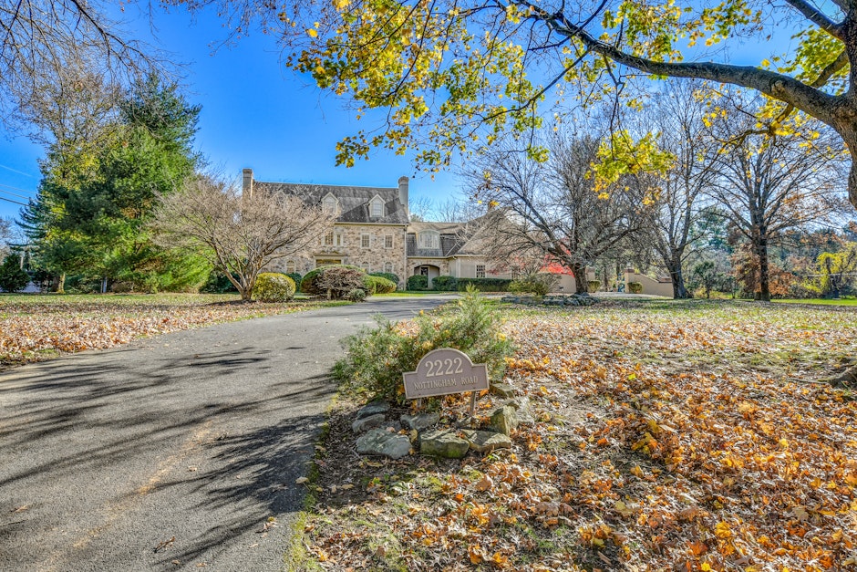 2222 Nottingham Road, Allentown, PA 18103, Presented by Carol C. Dorey