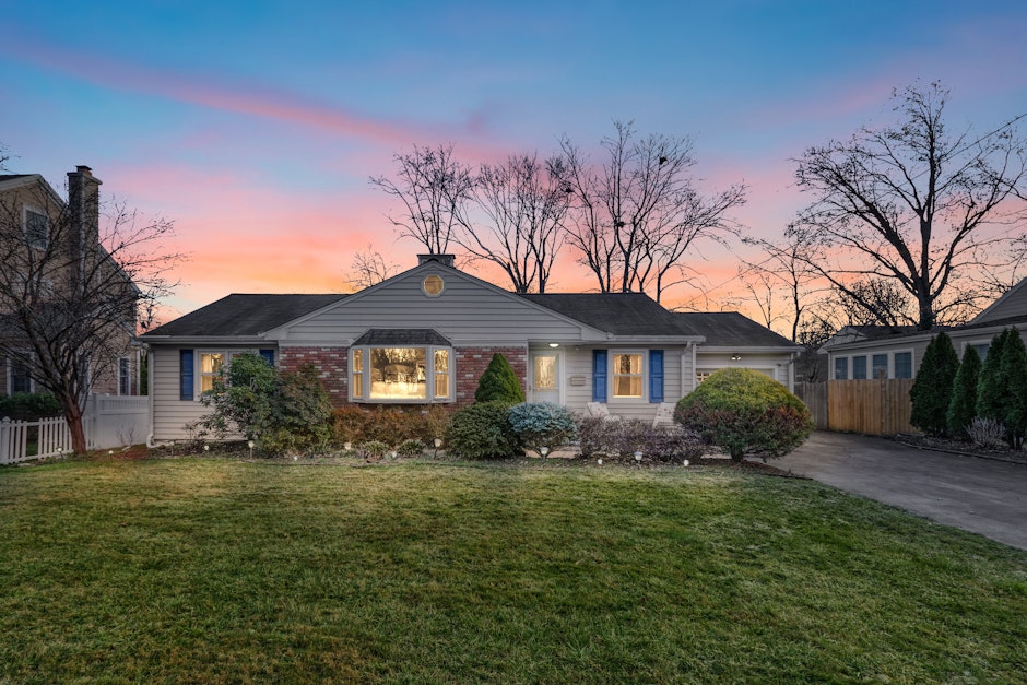 327 BRIGHTWOOD AVENUE, WESTFIELD, NJ 07090, Presented by Jacqueline