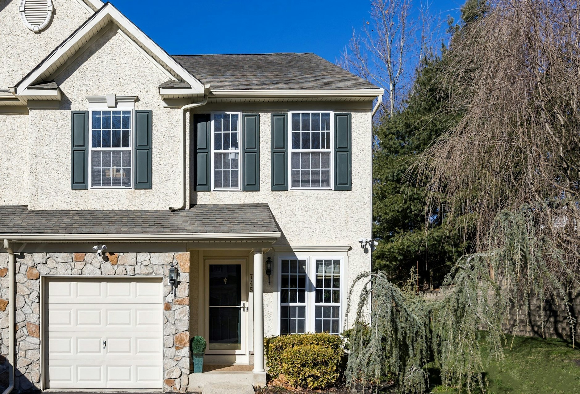 745 McCardle Drive, West Chester, PA 19380, Presented by Jean Gross