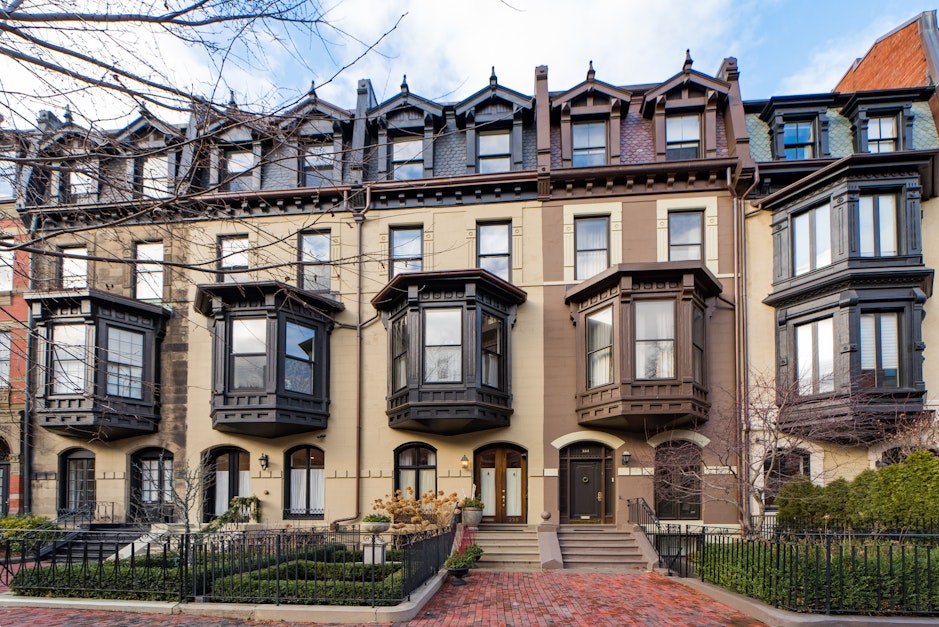 235 Marlborough Street, Boston, MA 02116, Presented by Glenn