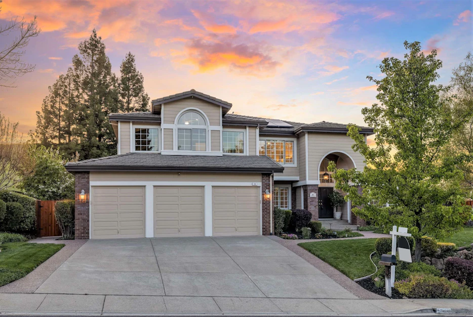 50 Country Hills Court, Danville, CA 94506, Presented by JAMES COLLINS