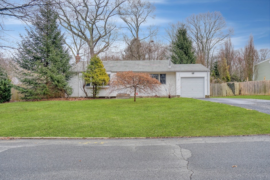 48 Thorney Avenue, Huntington Station, NY 11746, Presented by Leon