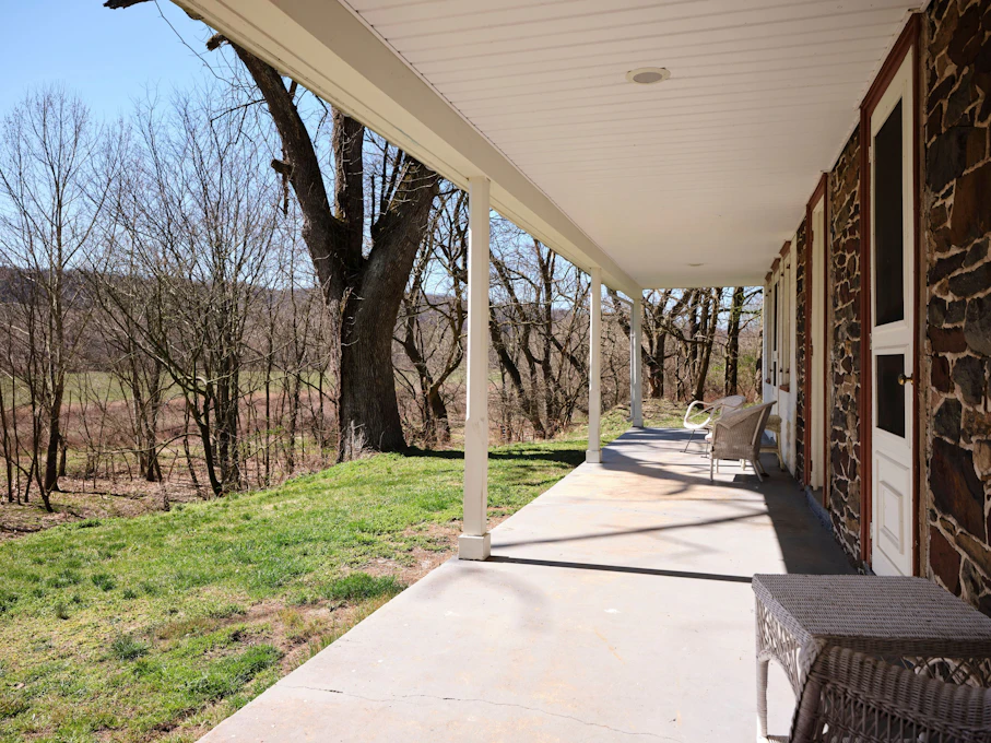 135 Riegelsville Rd, Milford, NJ 08848, Presented by Mercedes Hayes