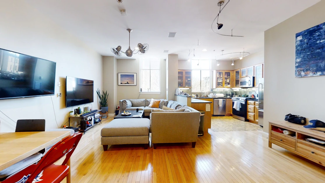 1723 Washington Street 308, Boston, MA 02118, Presented by O. Mac