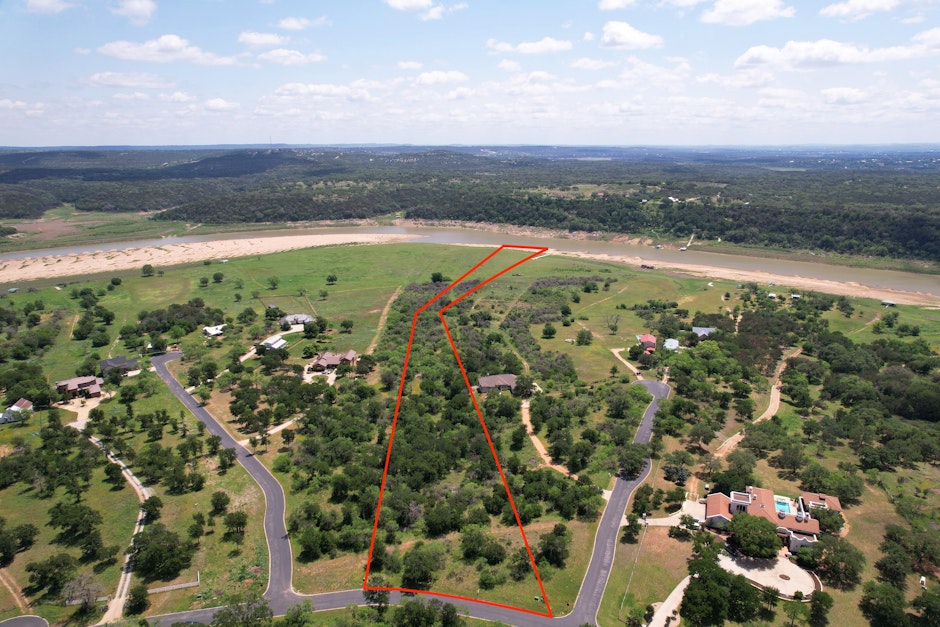 201 Yaupon Drive, Spicewood, TX 78669, The Etzel GroupIndependent