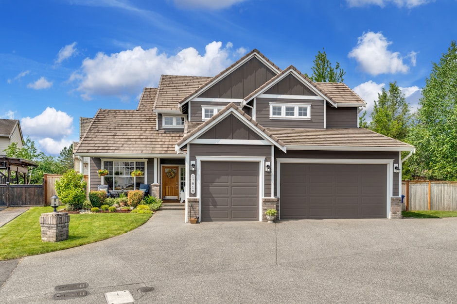 17818 92nd Avenue East, Puyallup, WA 98375, Presented by David & Cassie