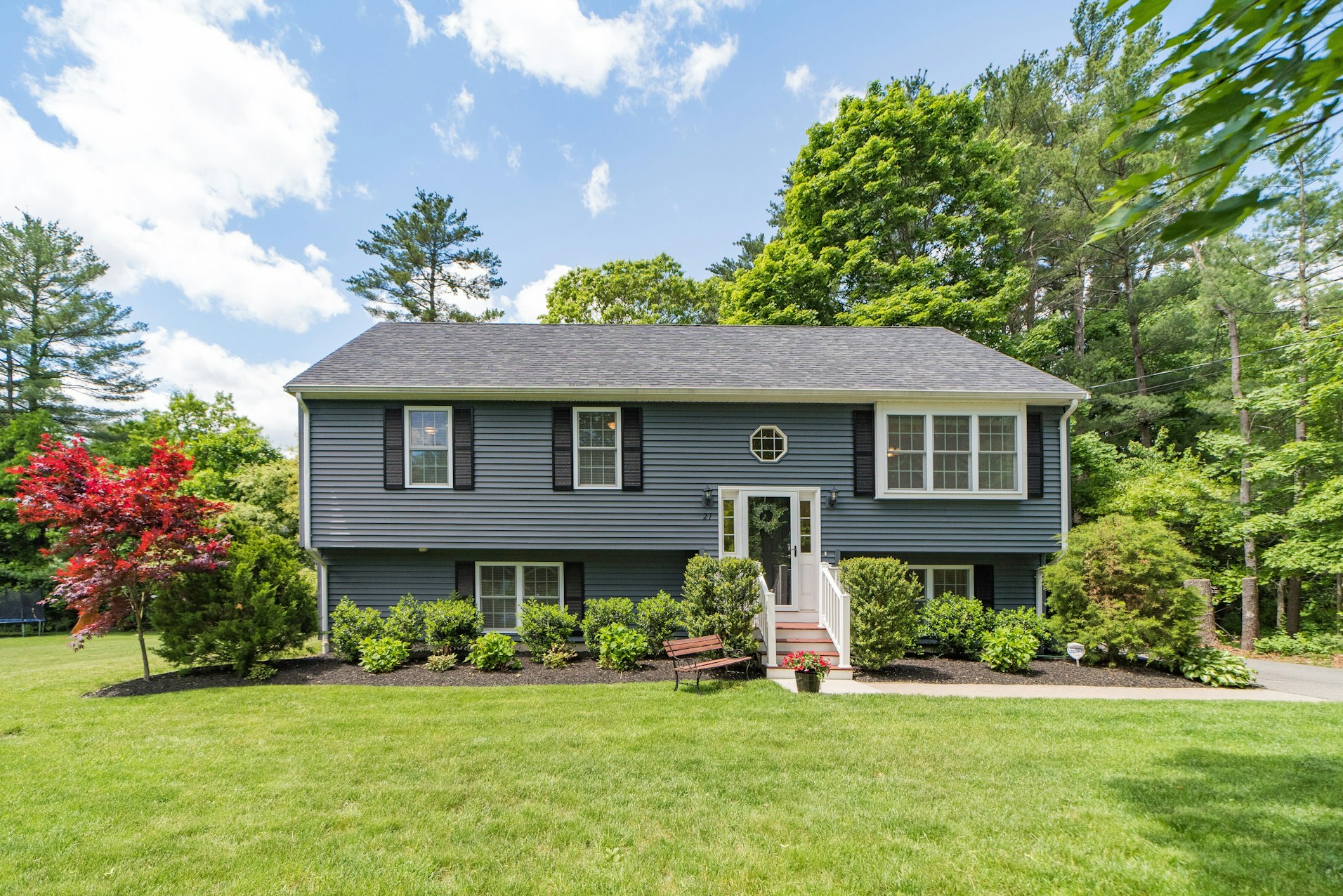 21 Woodlawn Street, Middleborough, MA 02346, Presented by Sara Presti