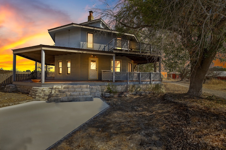 330 Private Road 915, TX 78626, Presented by James Schwarz, Edmiston Properties