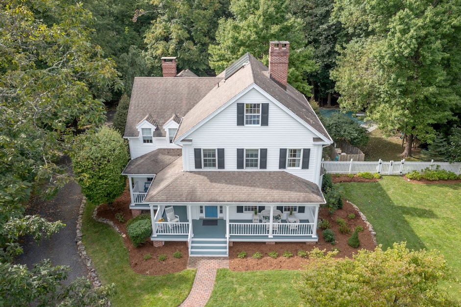 150 Mallinson Street, Allendale, NJ 07401, Presented by Sheri VanHouten Marino, Keller Williams