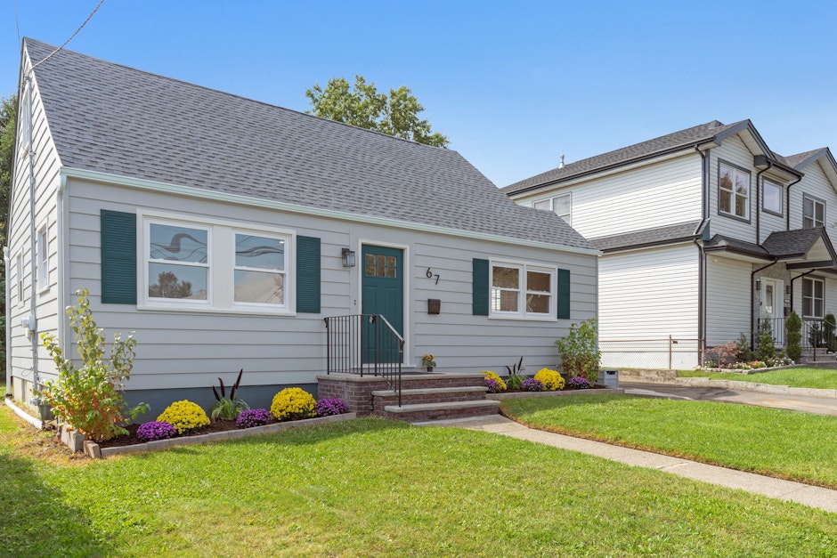 67 Rock Hill Road, Clifton, NJ 07013, Presented by Toni Fasano