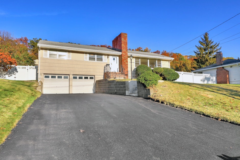 296 Fairview Avenue, Cedar Grove, NJ 07009, Presented by Jan R