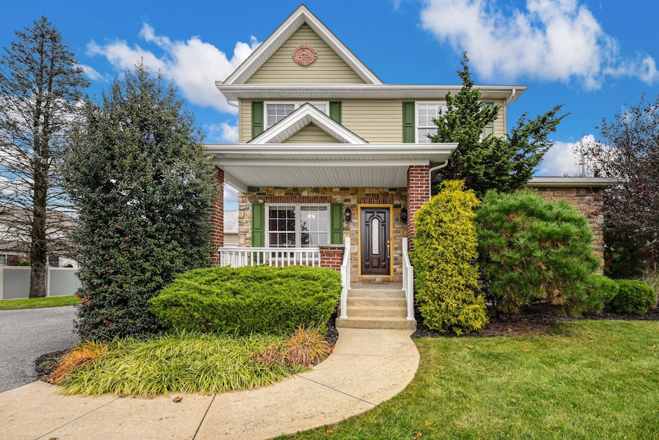 3028 Hope Road, Easton, PA 18045, Presented by Carol C. Dorey Real