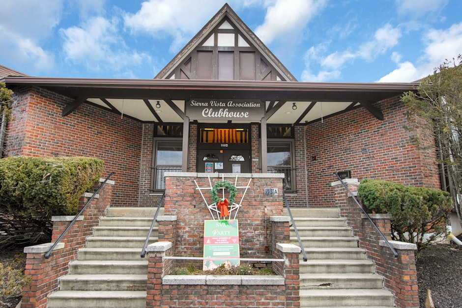 601 Sierra Vista, Valley Cottage, NY 10920, Presented by CATHERINE