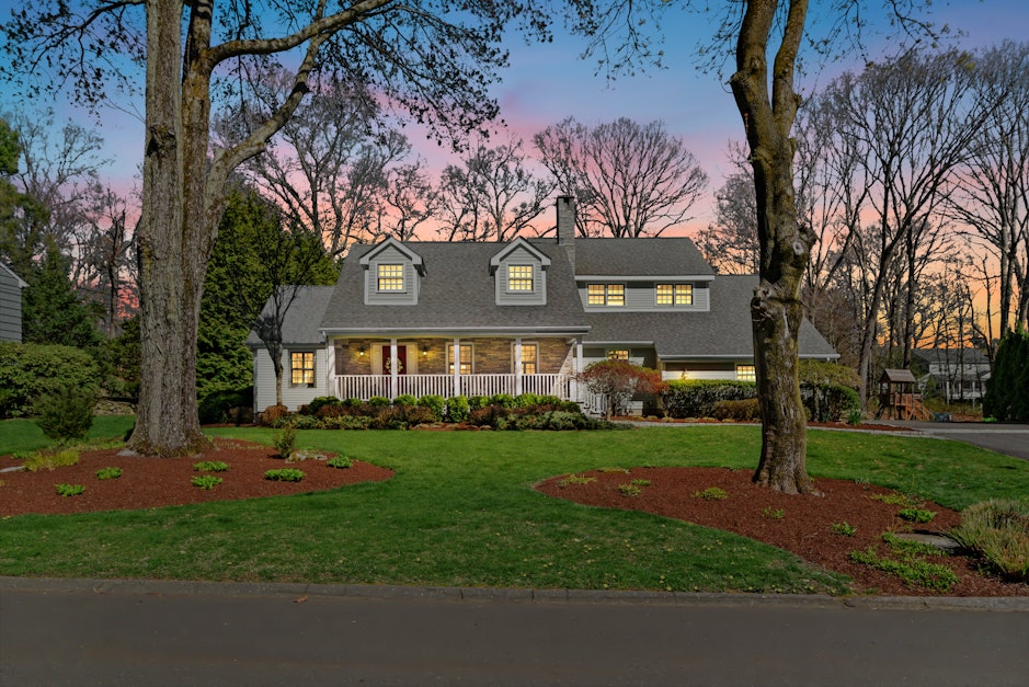 47 Glenbrook Road, Trumbull, CT 06611, Presented by Gaetano Marra, Better Homes and Gardens Real