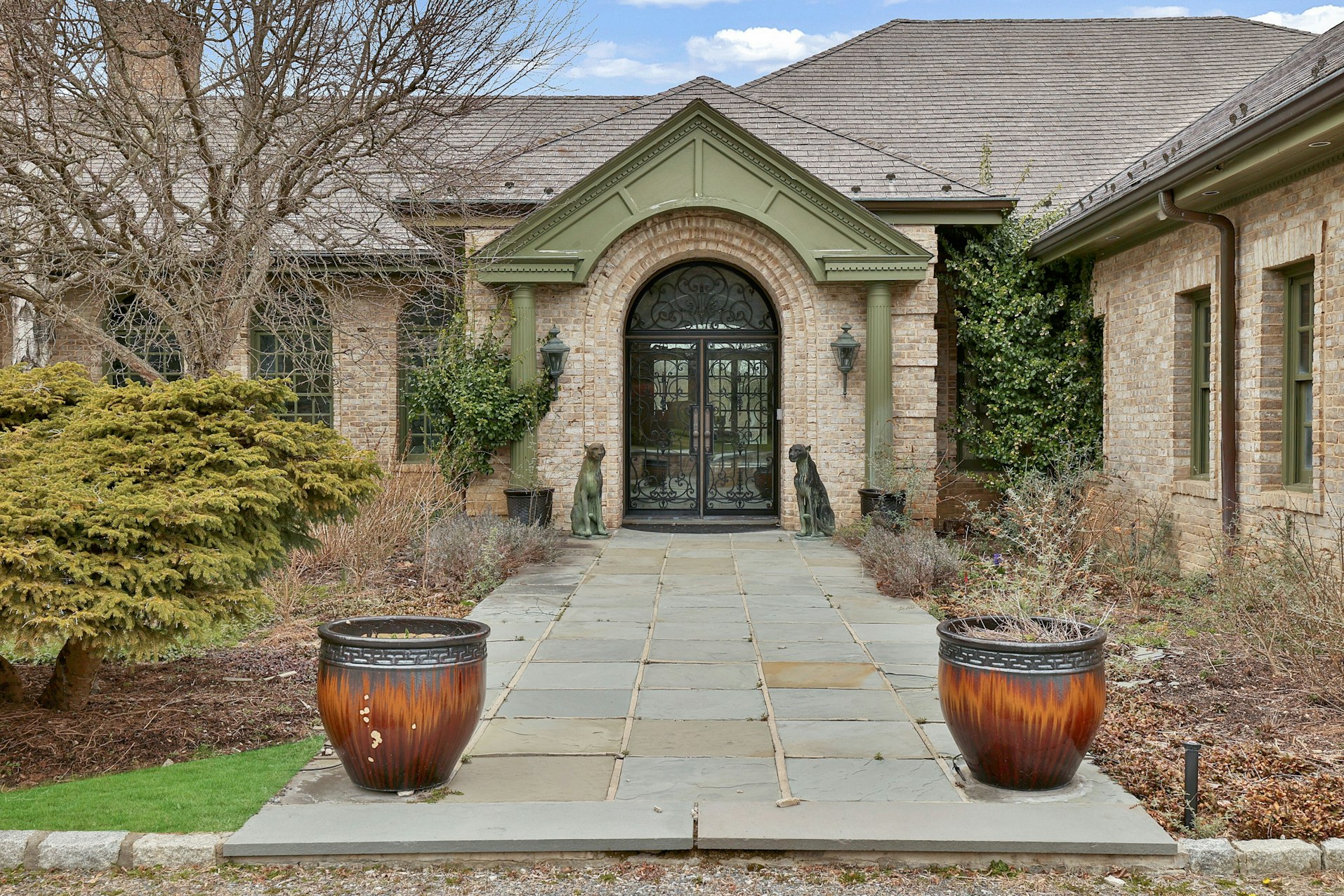 4 6 Wampus Lake Drive, Armonk, NY 10504, Presented by Patricia