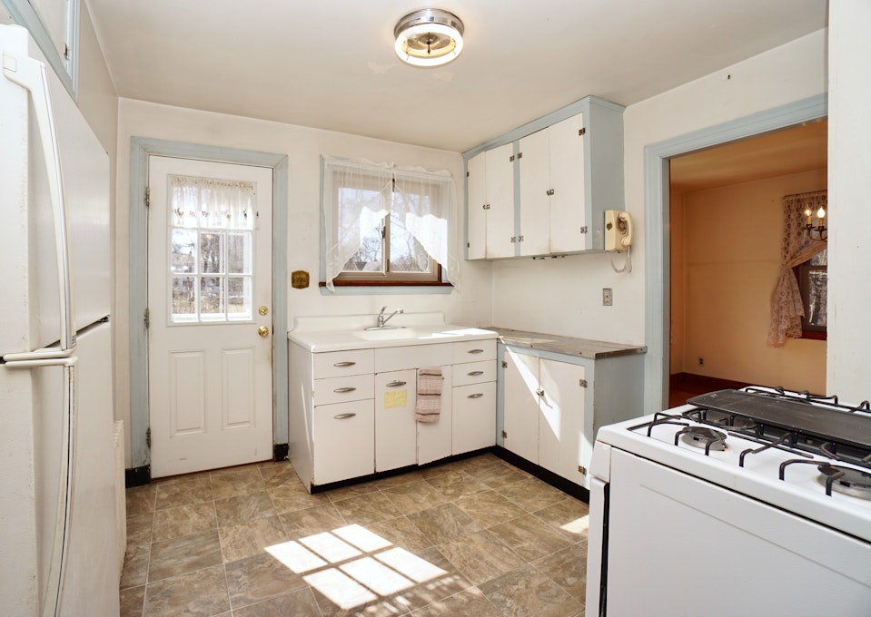 3 Cole Ave, Medway, MA 02053, Presented by Christopher Byrne, Berkshire