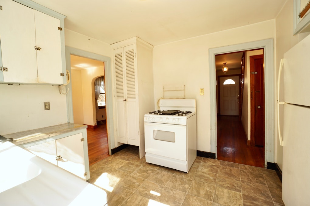 3 Cole Ave, Medway, MA 02053, Presented by Christopher Byrne, Berkshire