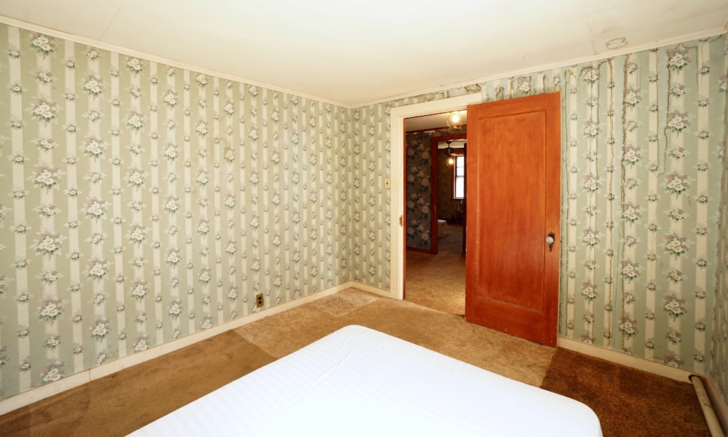 3 Cole Ave, Medway, MA 02053, Presented by Christopher Byrne, Berkshire