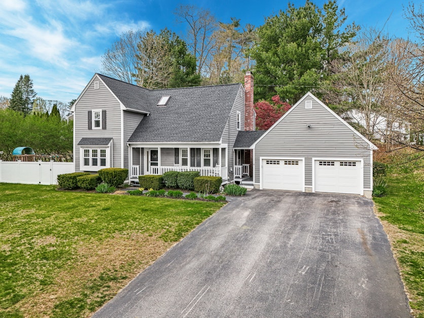 4 Houghton Road, Sutton, MA 01590, Presented by Claire Rainville, RE